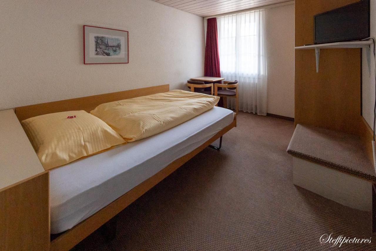Hotel Krone Uetendorf Exterior photo